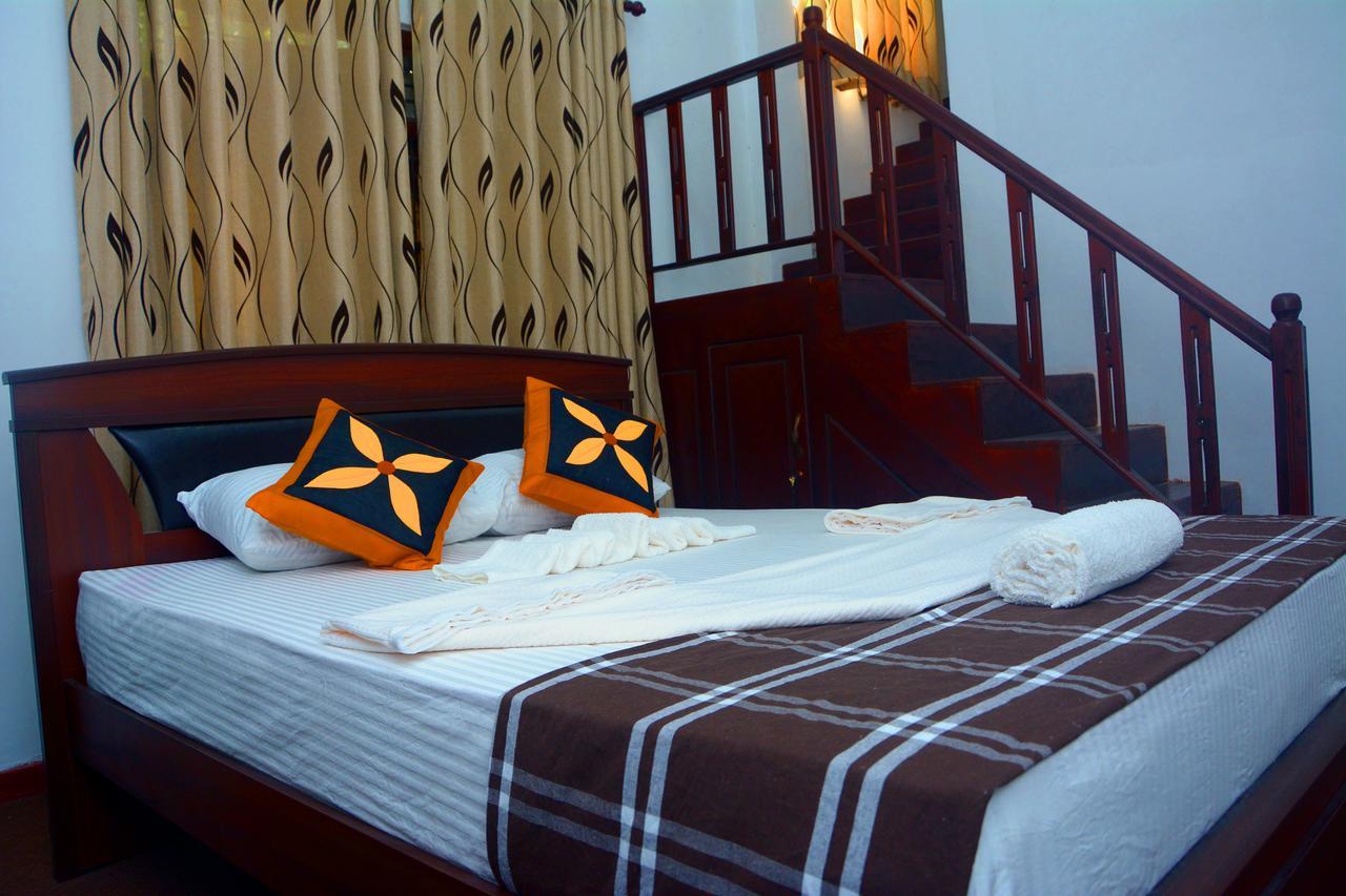 Ella Gate Resort Kumbalwela Exterior photo