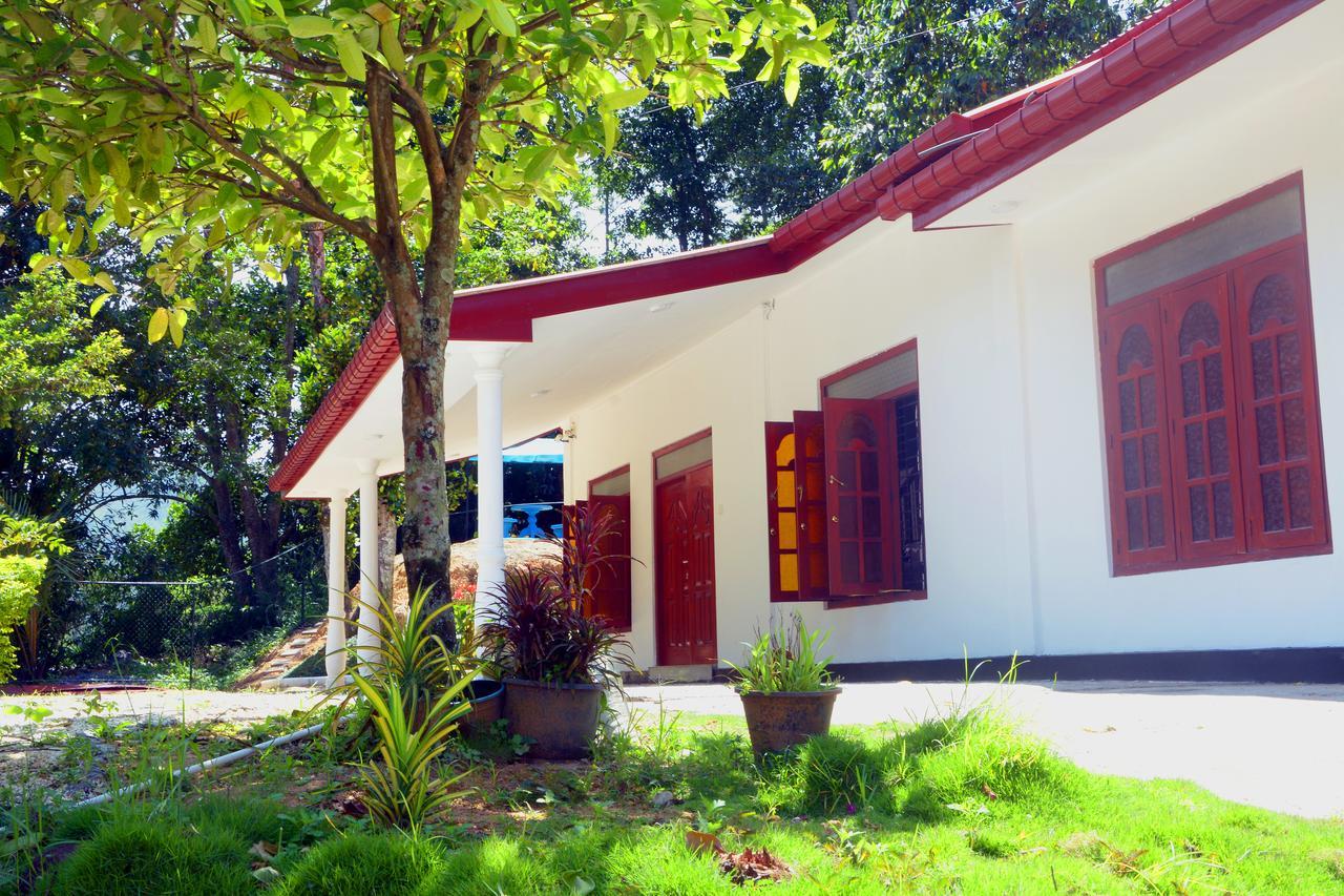 Ella Gate Resort Kumbalwela Exterior photo