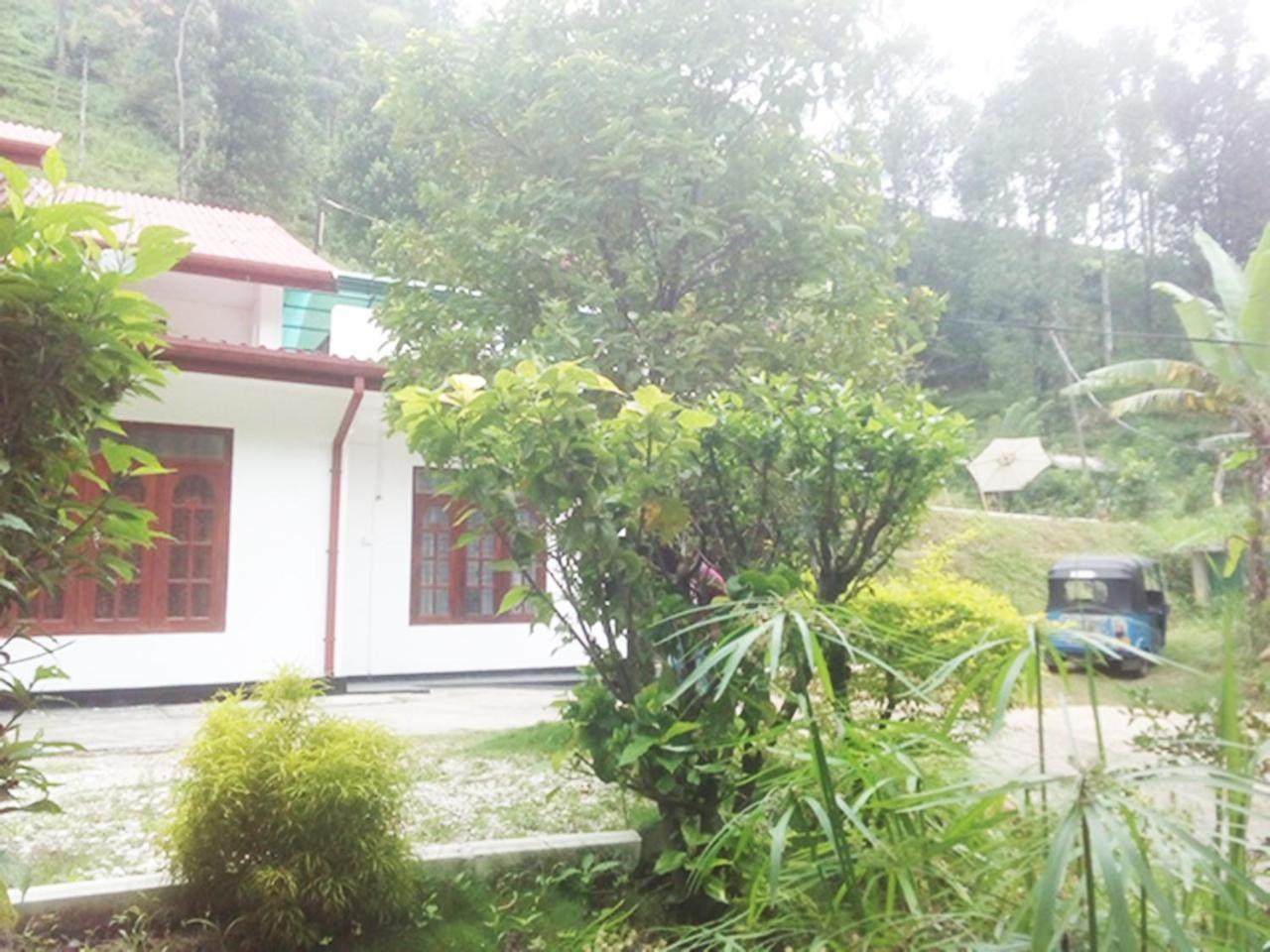 Ella Gate Resort Kumbalwela Exterior photo